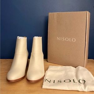 Nisolo Dari Boots: Bone, size 10